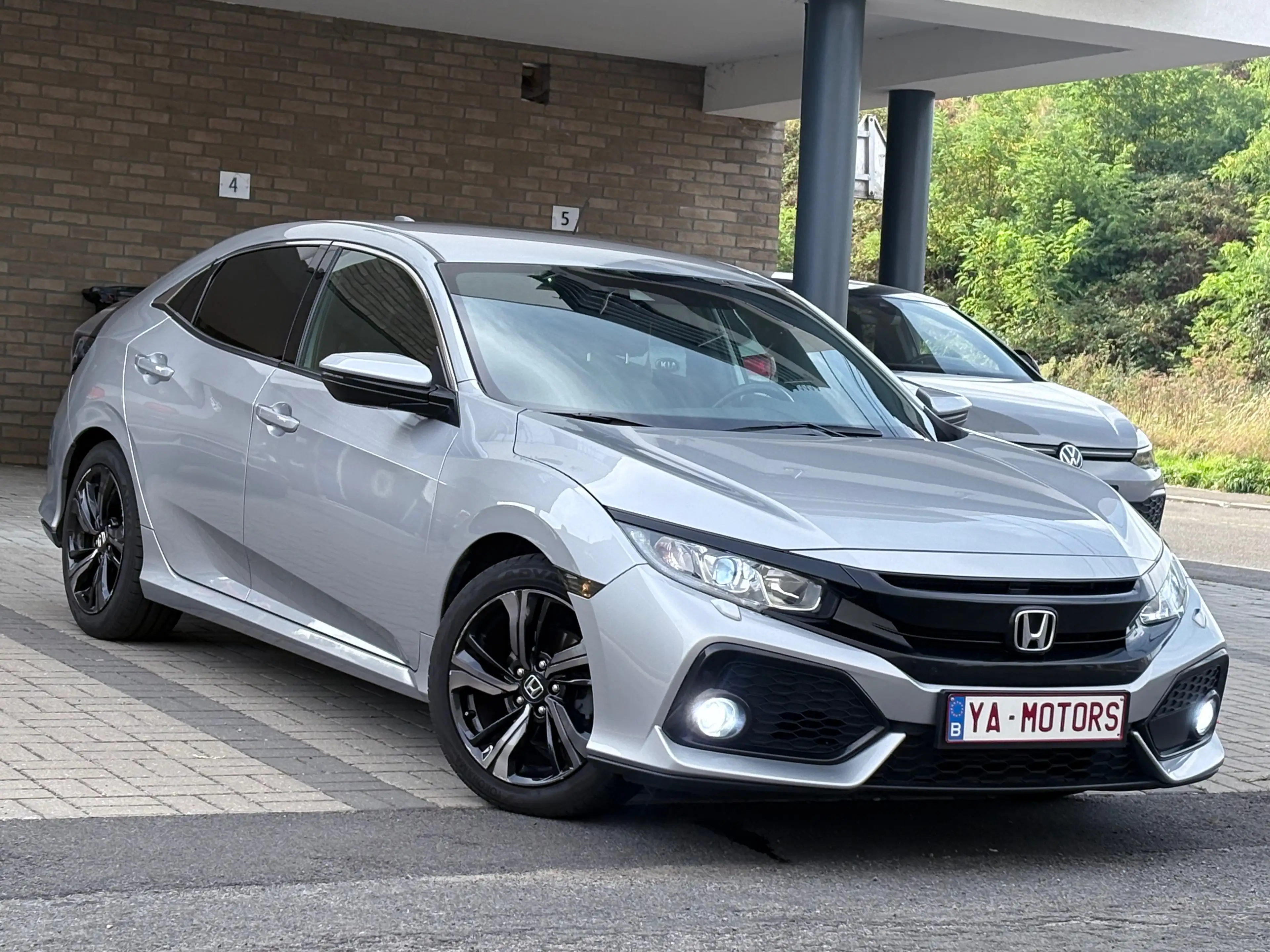 Honda Civic Civic 1.0 i - FULL OPTIONS - AUTOMATIQUE - GARANTIE — photo 4