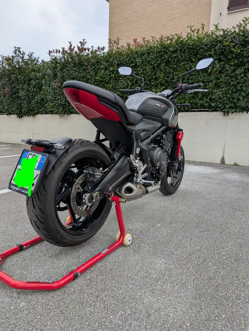 Triumph Trident 660 Szürke - 1