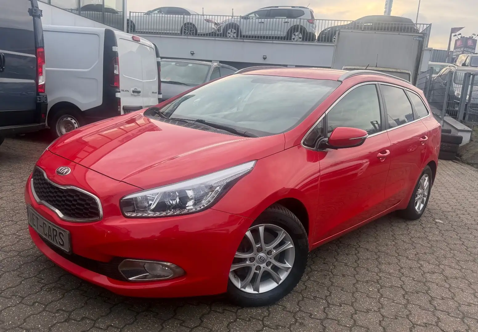 Kia Ceed SW / cee'd SW 1.6 CRDi Dieselpumpe-Defekt* Rot - 1