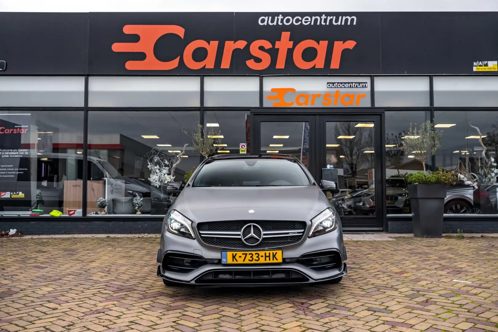 Mercedes-Benz A 45 AMG 4MATIC|KUIP|PANO|SPOILER Grijs - 2
