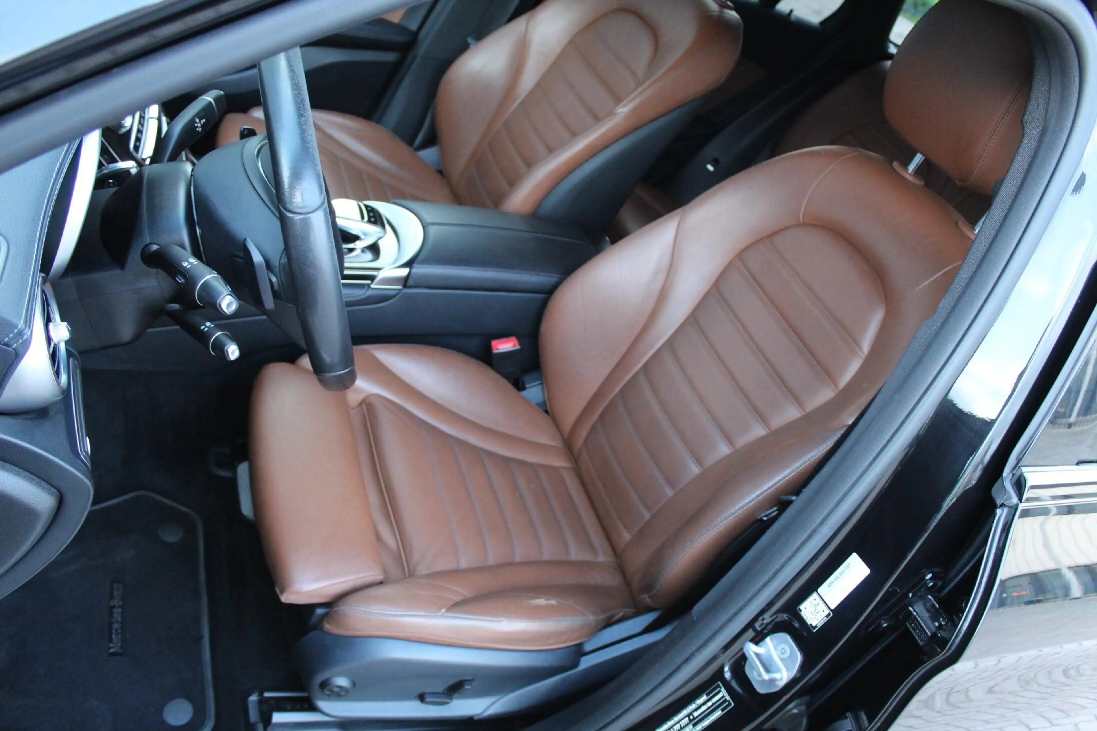 Mercedes-Benz GLC 250 4MATIC Ambition — photo 11