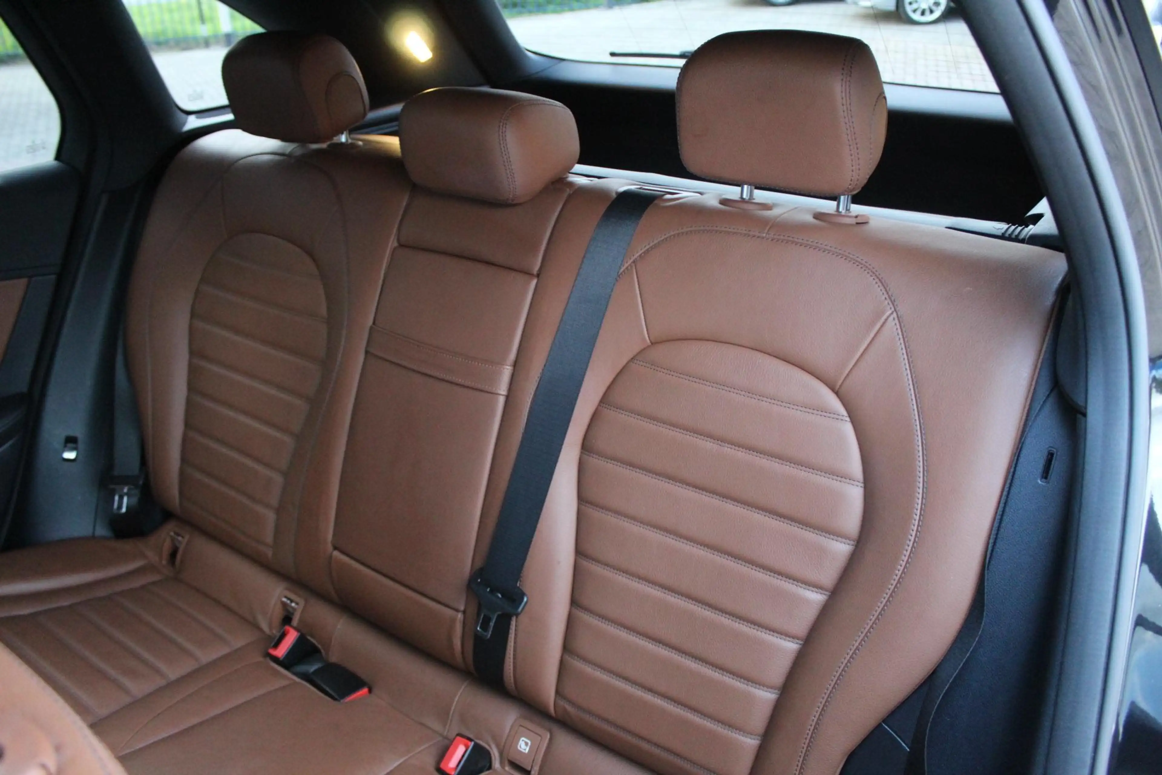 Mercedes-Benz GLC 250 4MATIC Ambition — photo 13