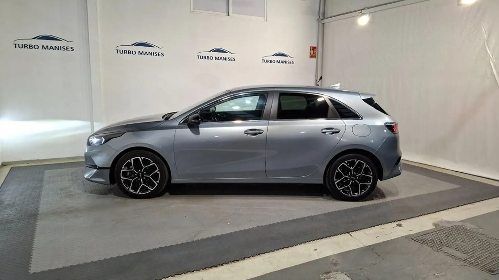Kia Ceed / cee'd Tourer 1.0 T-GDi Style Edition 100 Plateado - 2