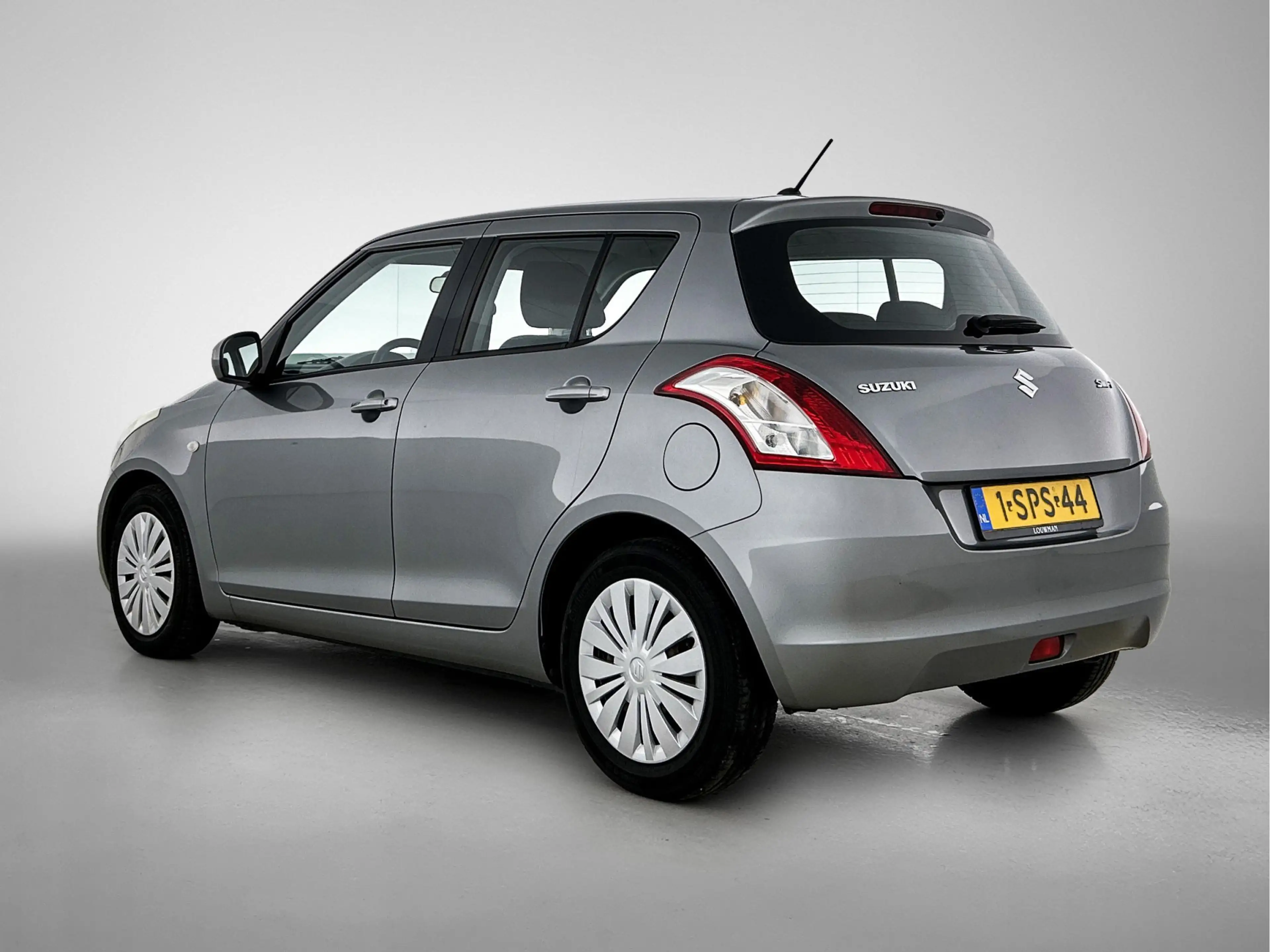 Suzuki Swift 1.2 Comfort — photo 12