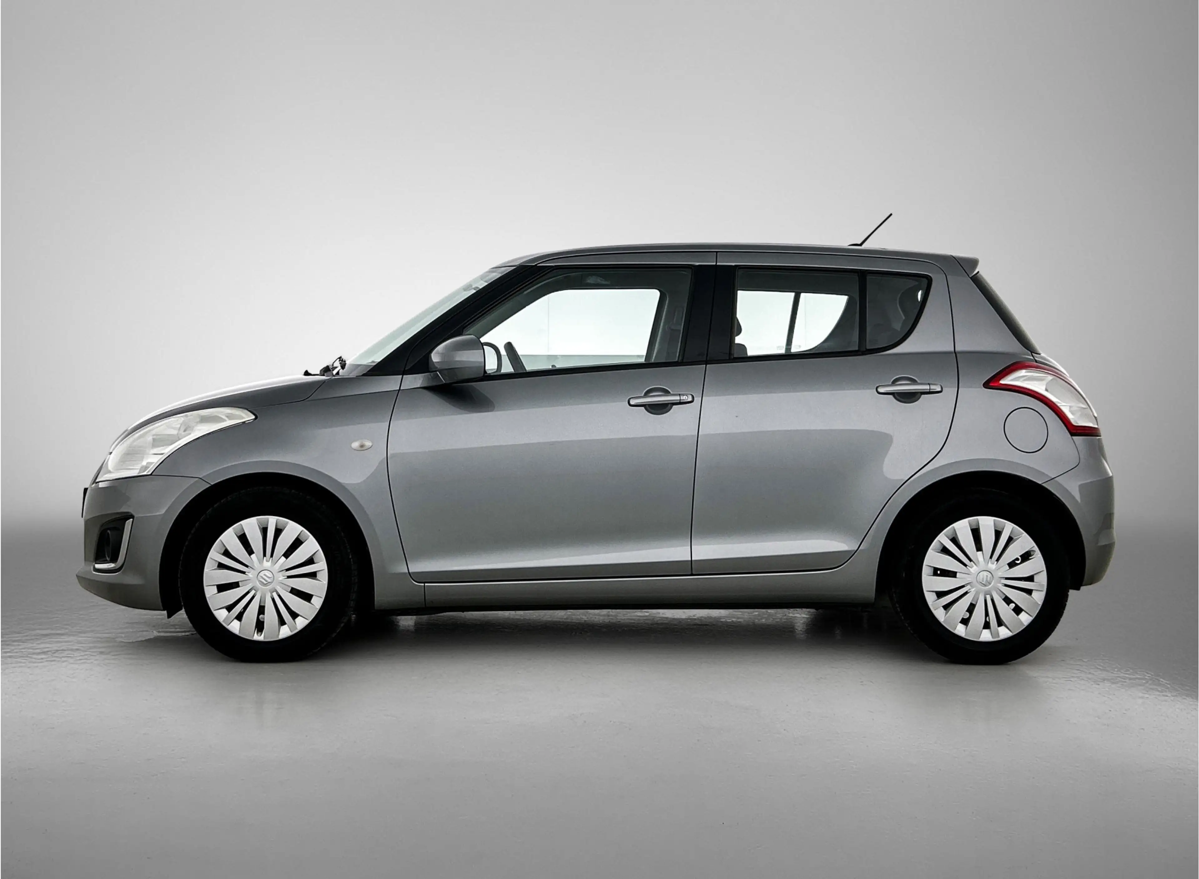 Suzuki Swift 1.2 Comfort — photo 3