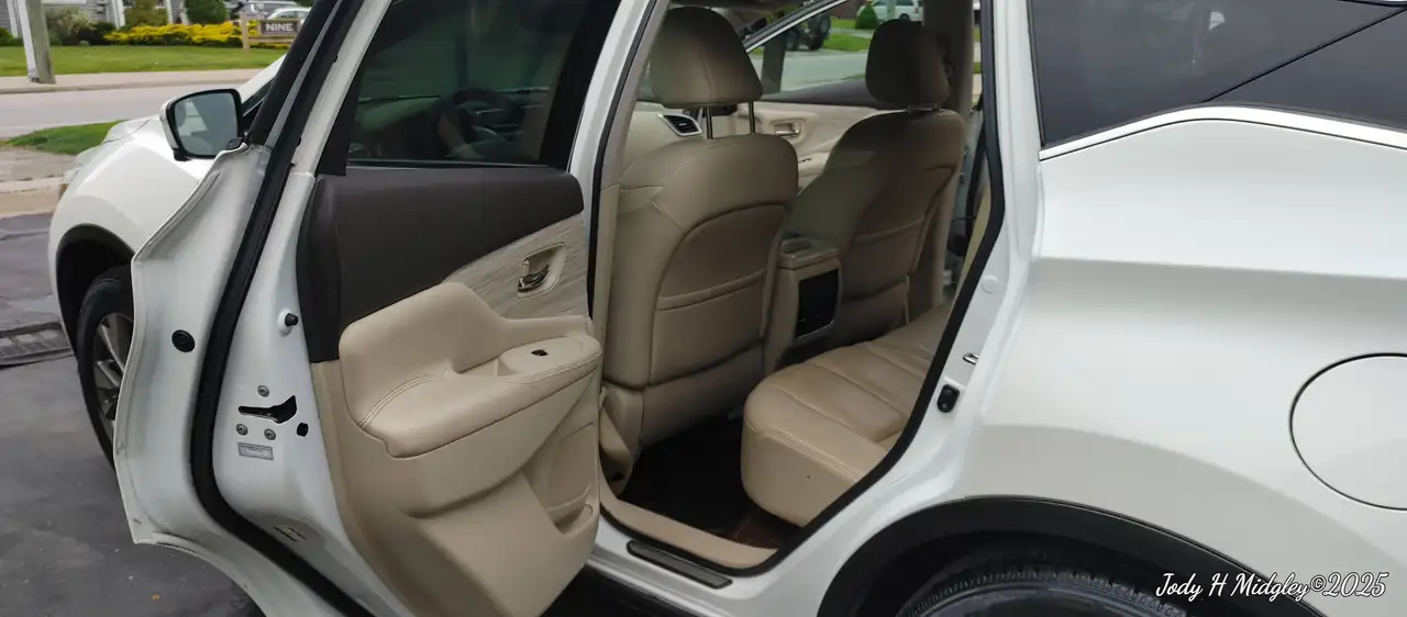Nissan Murano снимка Nissan Murano