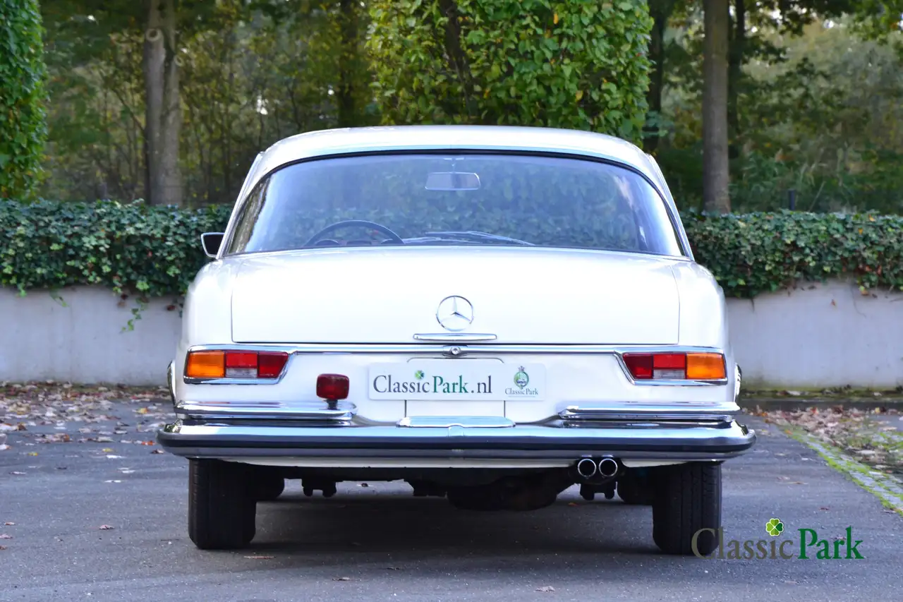 Mercedes-Benz 250 SE Coupé, foto 4