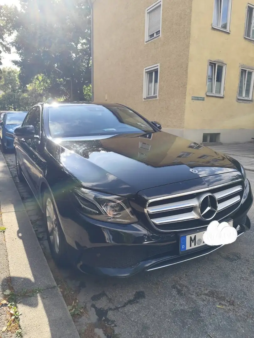 Mercedes-Benz 200 Avantgarde Schwarz - 1