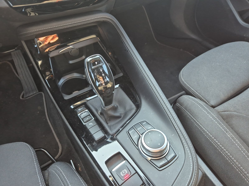 BMW X2 sDrive20d Aut.|18"LM|Head-Up|Sportsitz|Navi — photo 13