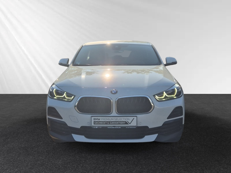 BMW X2 sDrive20d Aut.|18"LM|Head-Up|Sportsitz|Navi — photo 2