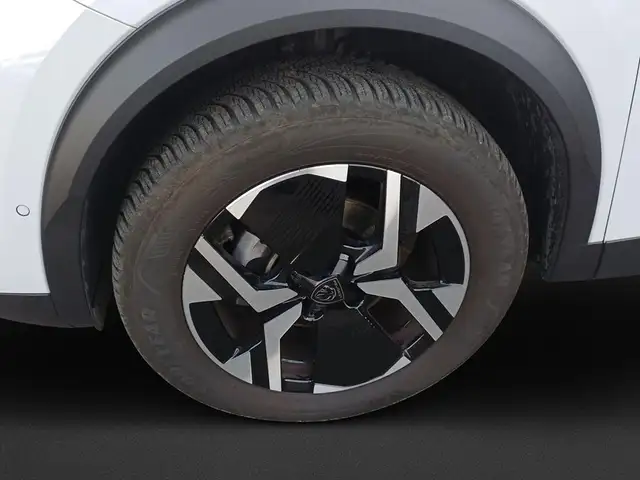 Peugeot 2008 view 8