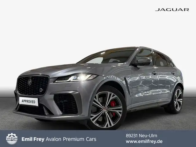 Jaguar F-Pace P550 AWD SVR