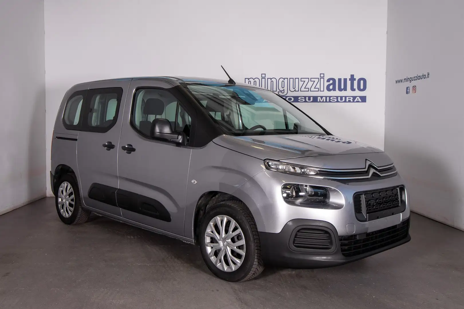 Citroen Berlingo 1.5 bluehdi 75cv Gris - 1