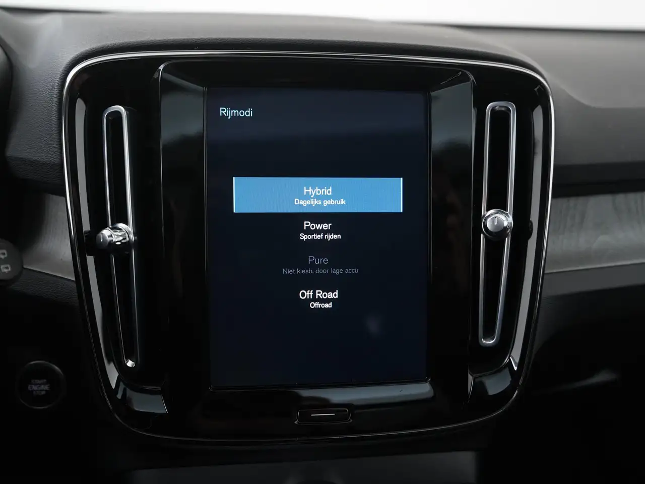 Volvo XC40 1.5 T4 Recharge Inscription Trekhaak Panoramad, миниатюра 21