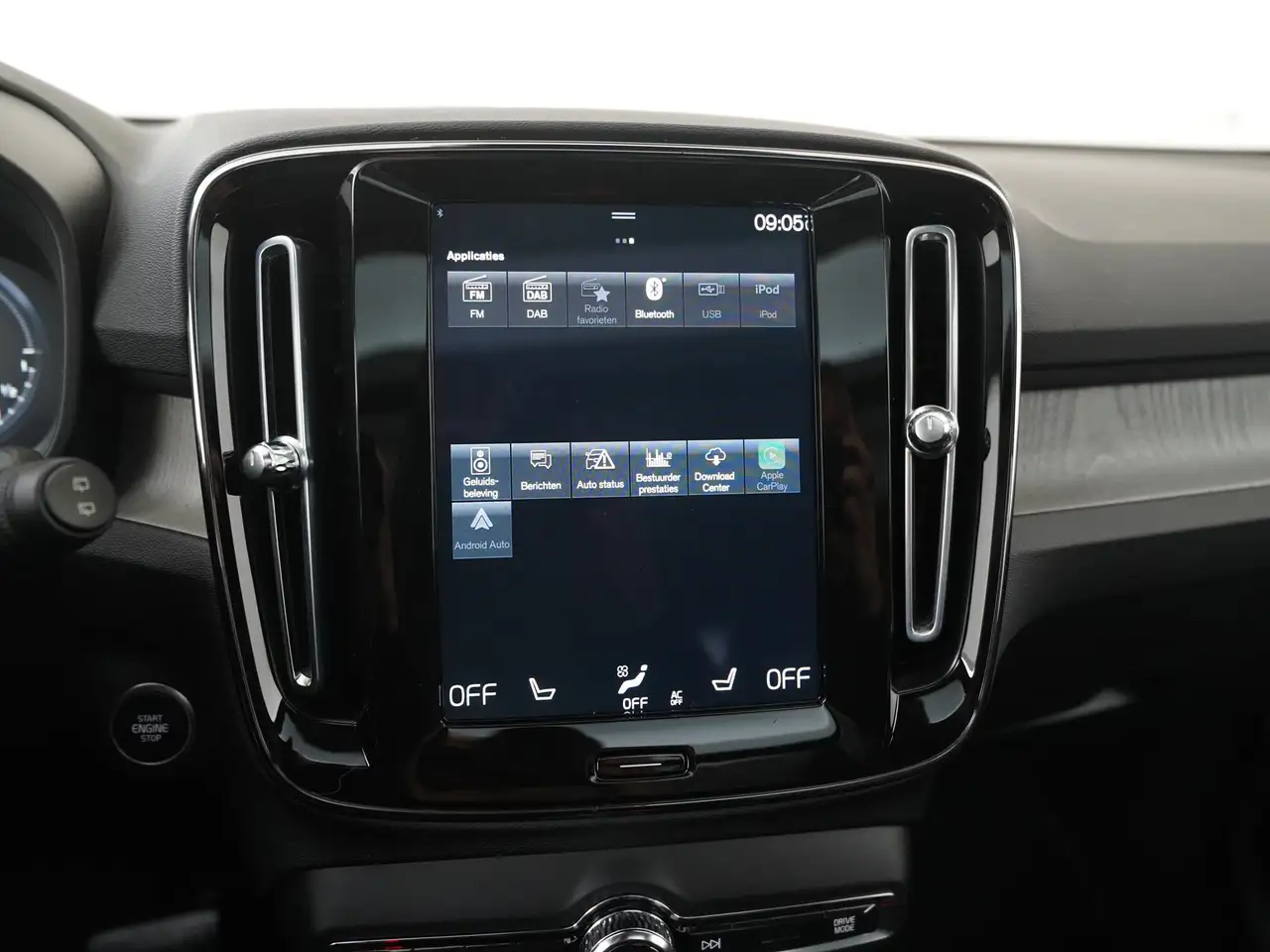 Volvo XC40 1.5 T4 Recharge Inscription Trekhaak Panoramad, миниатюра 17