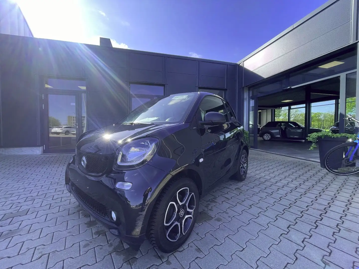 smart forTwo coupe Passion Panorama/Media Schwarz - 2