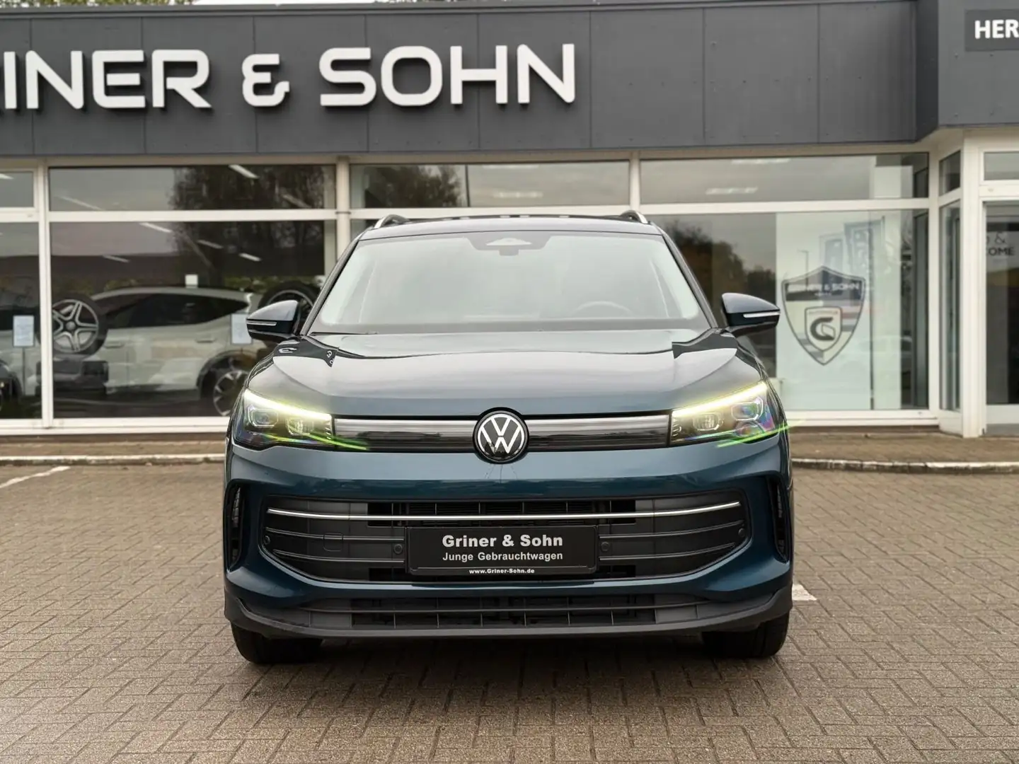 Volkswagen Tiguan 1.5 eTSI Life,AHK,ACC,Side,R-Kam,3,99% Bleu - 2
