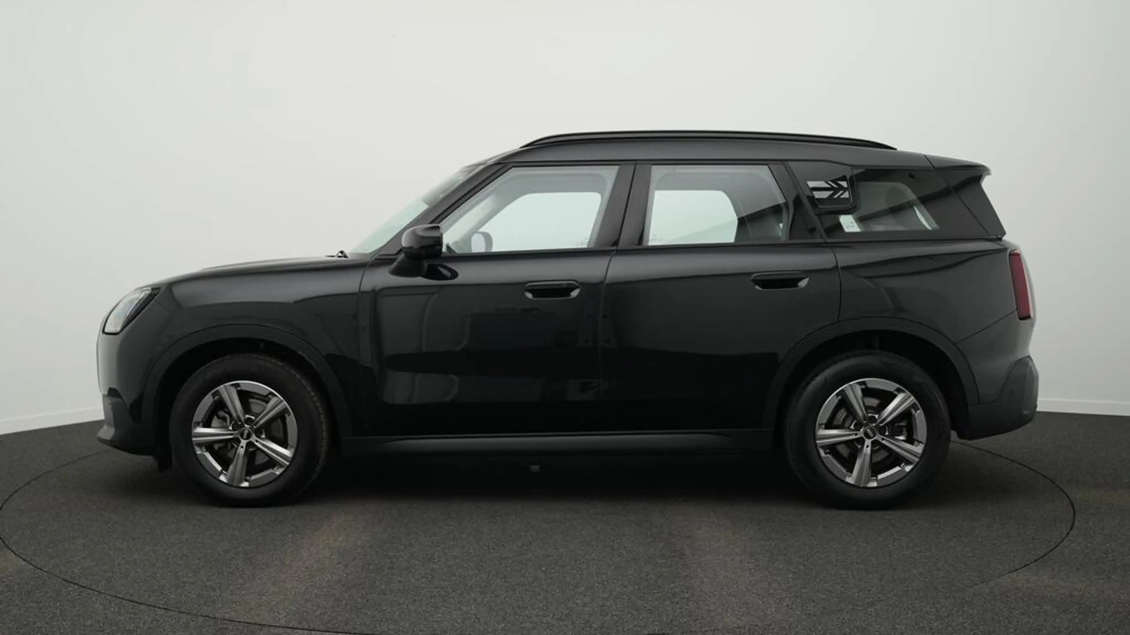 MINI Countryman D Classic Trim — photo 3