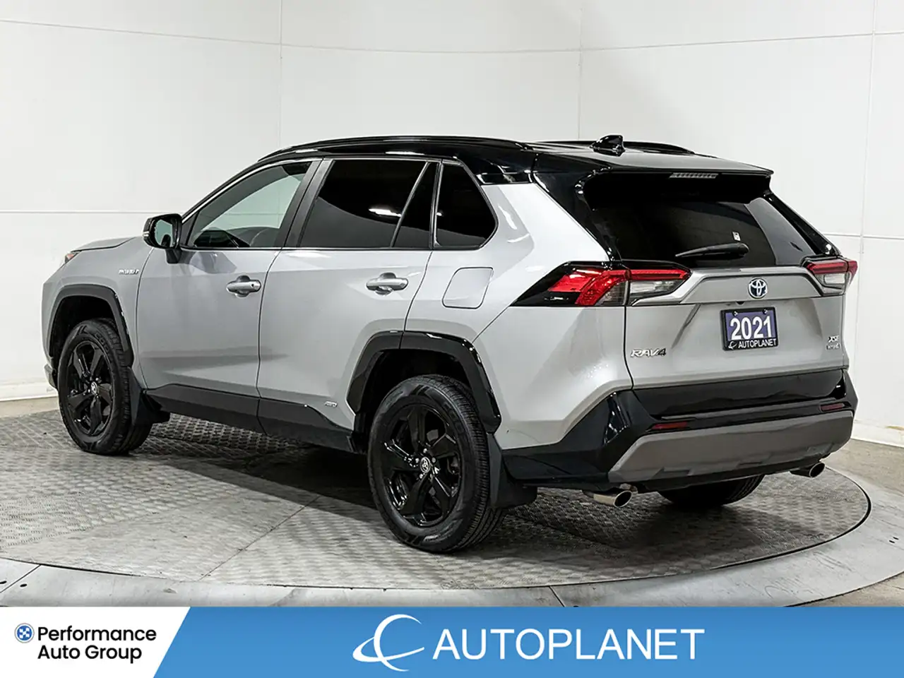 Toyota RAV 4 снимка Toyota RAV 4