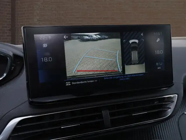 Peugeot 3008 view 8