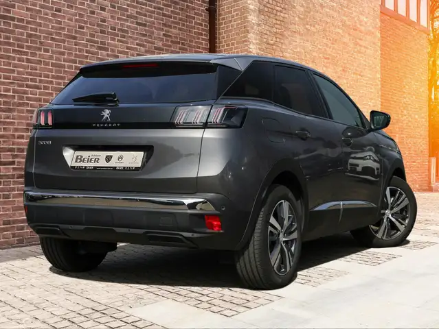 Peugeot 3008 view 4