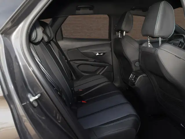 Peugeot 3008 view 10