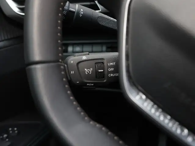 Peugeot 3008 view 15