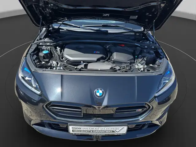 BMW 1 Series view 15
