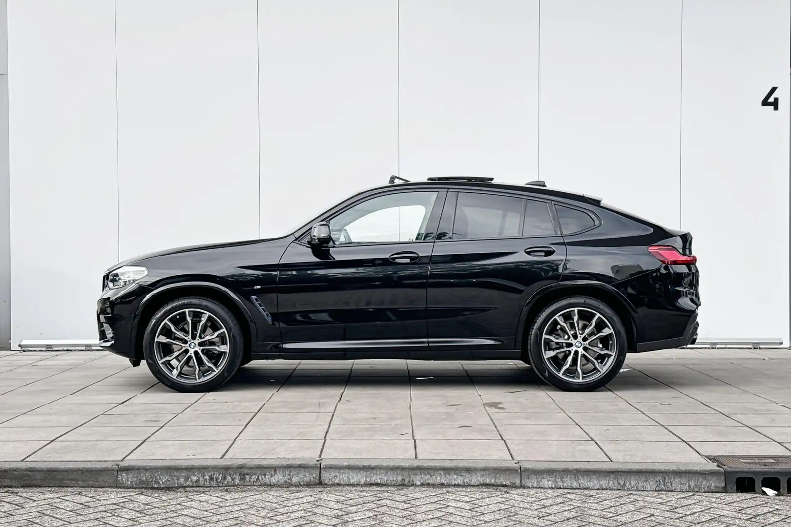 BMW X4 xDrive20i High Executive M-Sport Glazen Schuifdak Noir - 2