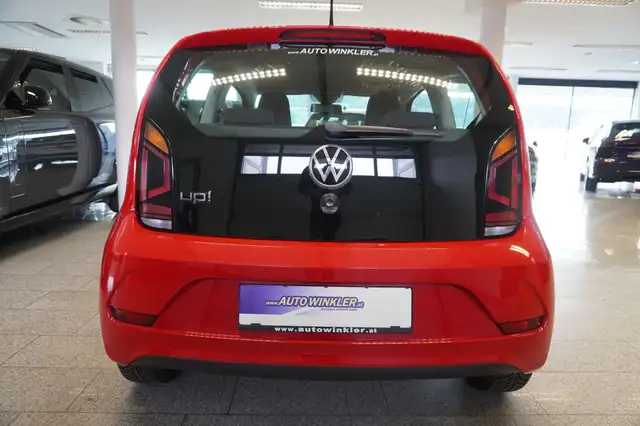 Volkswagen Up! view 6