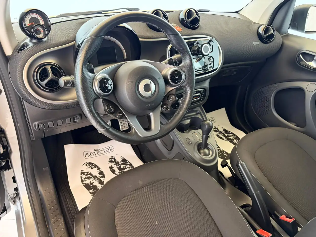 2019 smart forTwo 1.0 Superpassion 71cv twinamic - IVA ESPOSTA, photograph 9