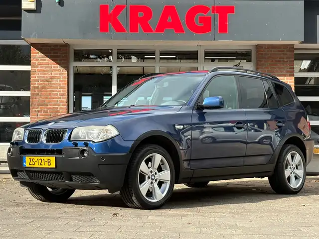 BMW X3 3.0i Automaat - leder - sportstoelen - YOUNGTIMER
