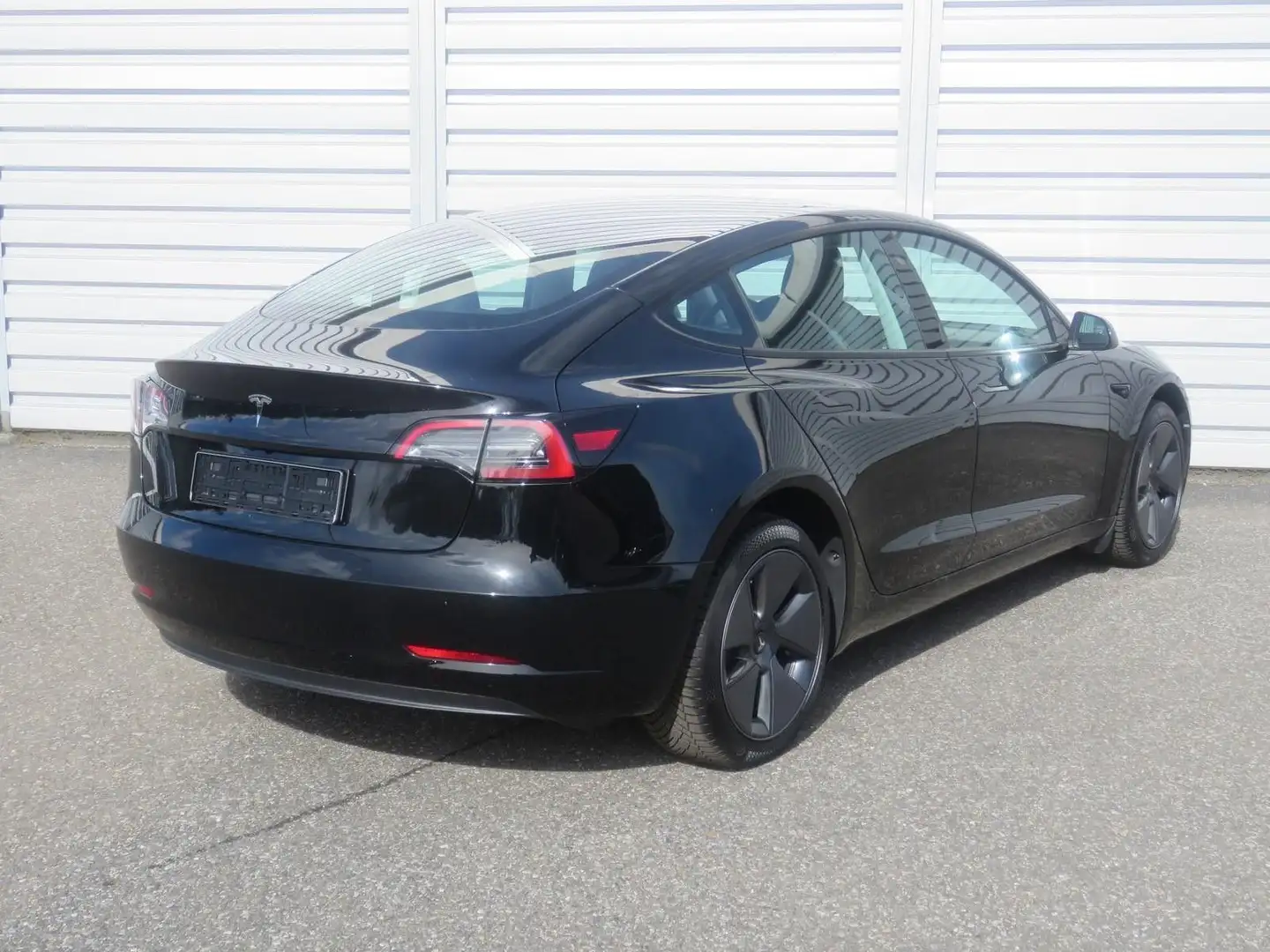 Tesla Model 3 RWD BASIS 19% VAT|Autopilot3|360°|Pano Schwarz - 2