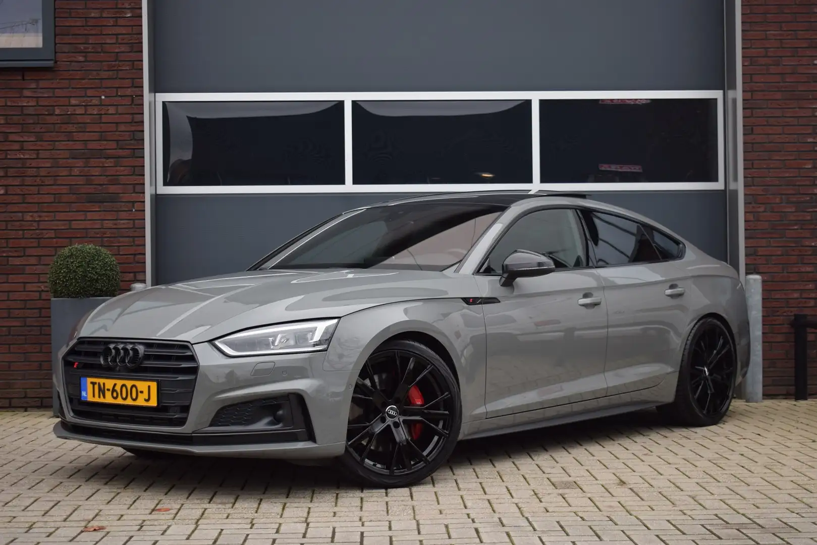 Audi S5 Sportback 3.0 TFSI 354pk Quattro Pano | Leer | B&O Grijs - 1