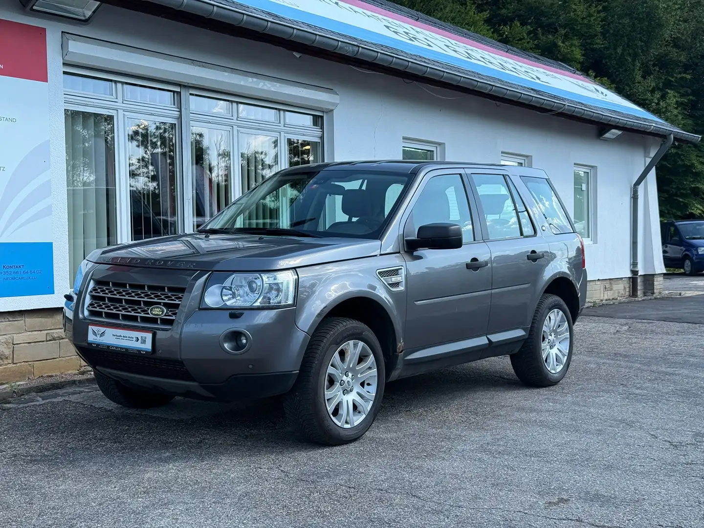 Land Rover Freelander E TD4 AUTOMATK Gris - 2