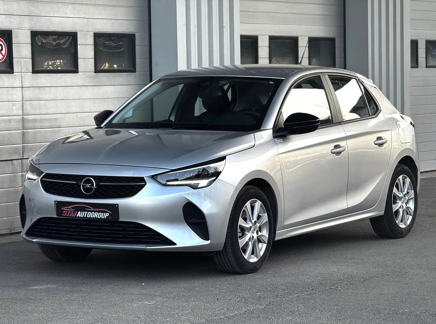 Opel Corsa 1.2i/Benzine/Carplay/Camera/Navi/Euro6d/Garantie Gris - 1
