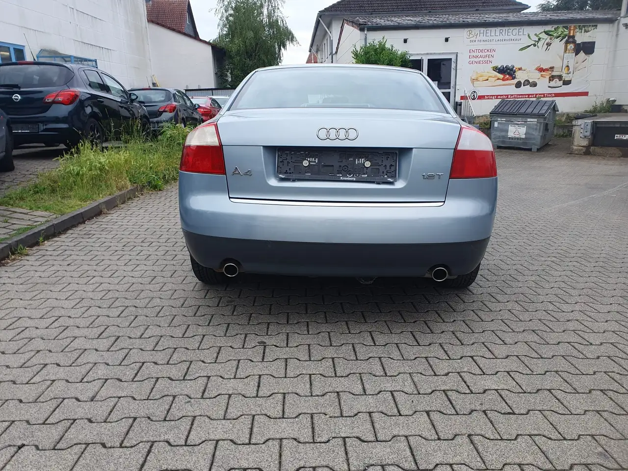 Audi A4 1.8 T, foto 2