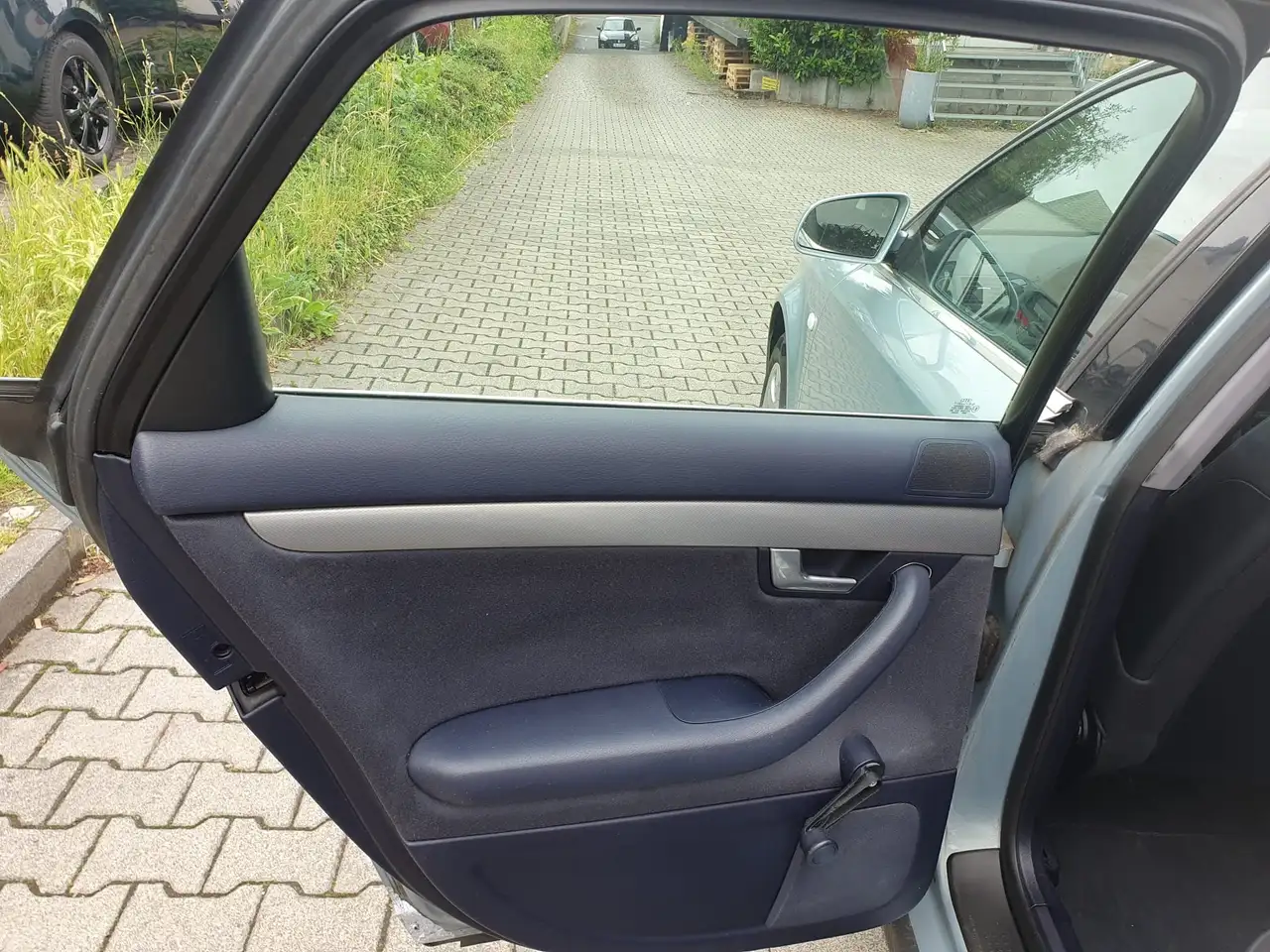 Audi A4 1.8 T, foto 11