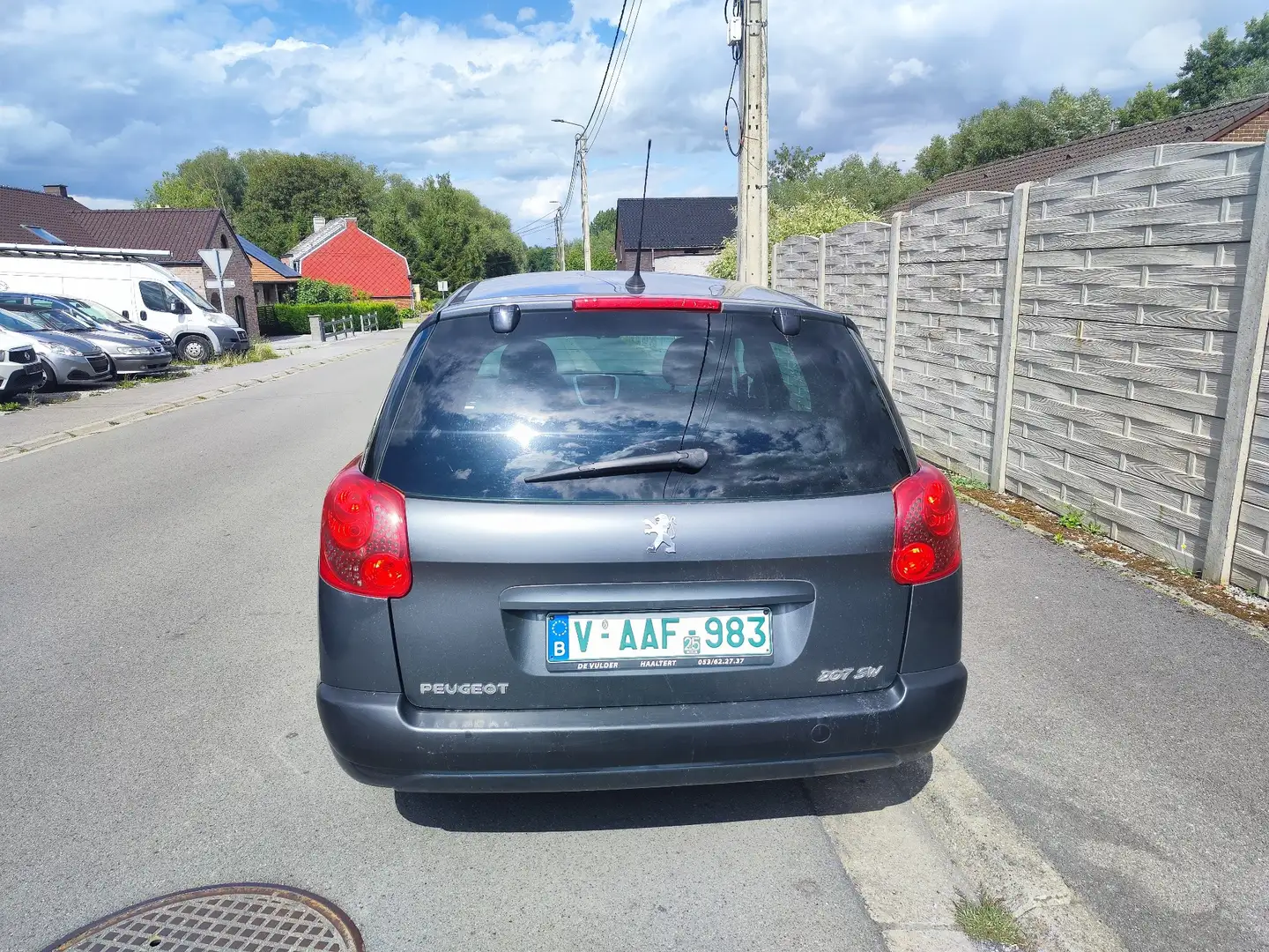 Peugeot 207 1.6 HDi contrôle technique ok carnet entretien - 2