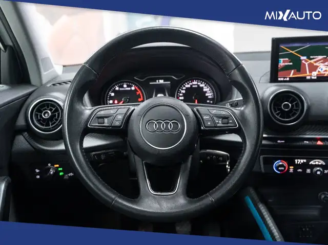 Audi Q2 view 12