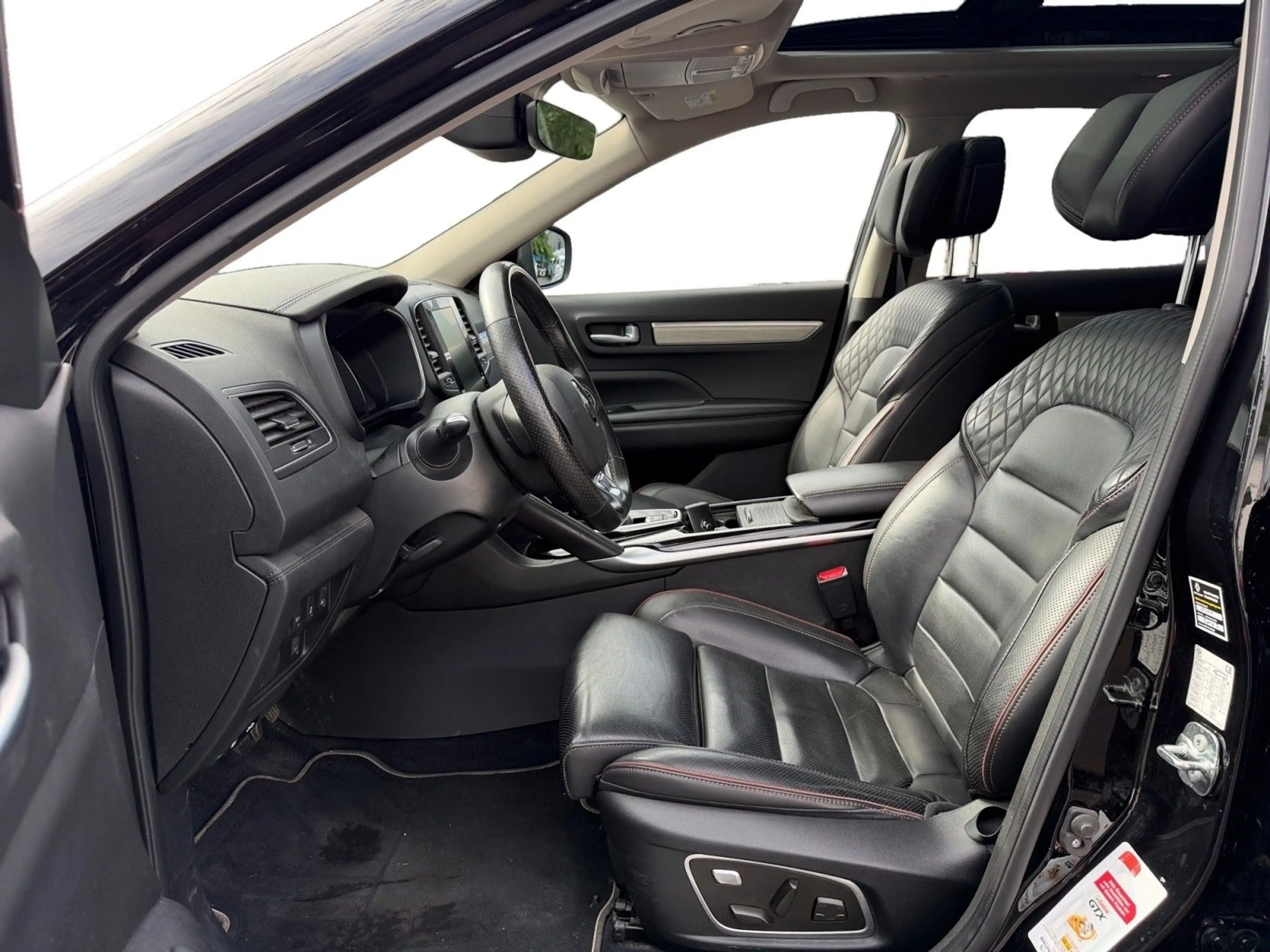 Renault Koleos Initiale Paris 4x4 — photo 10