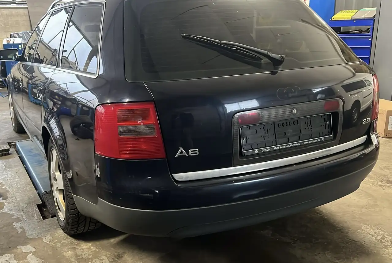 Audi A6 Avant 2.8, foto 4