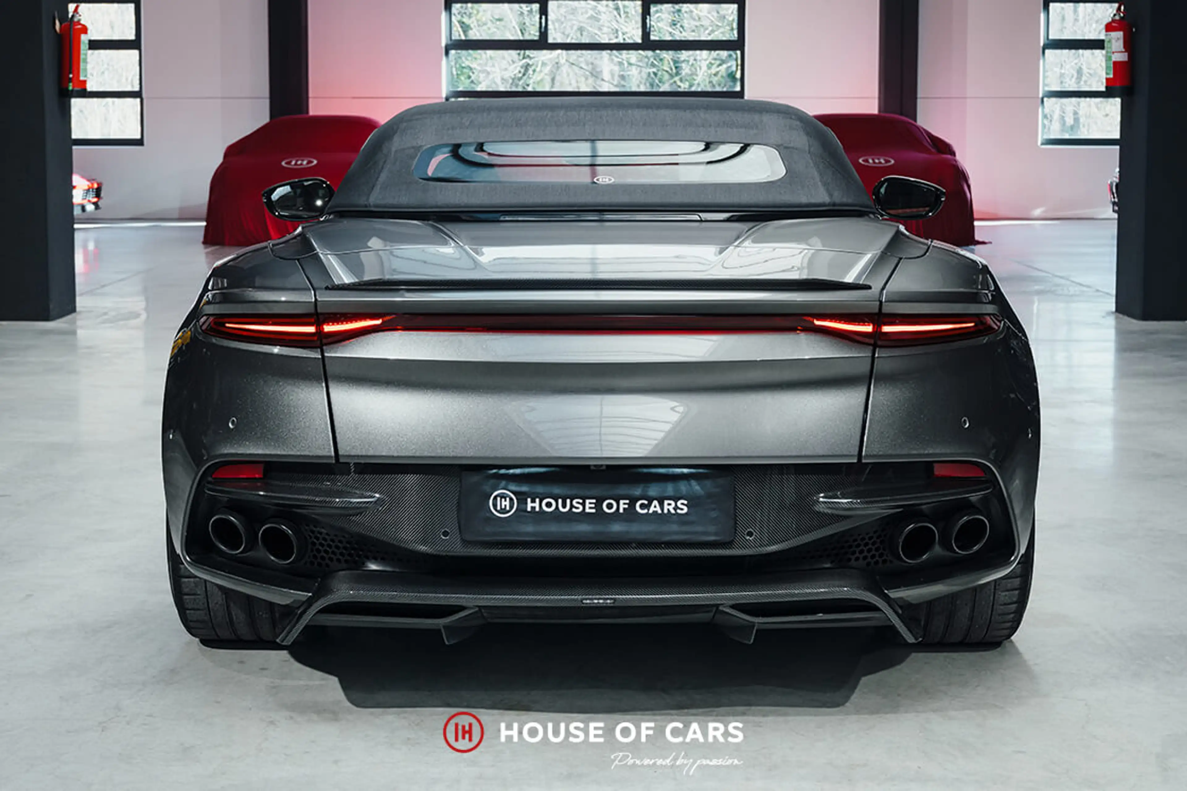 Aston Martin DBS Superleggera Volante - Belgian - 1st owner / paint — photo 8