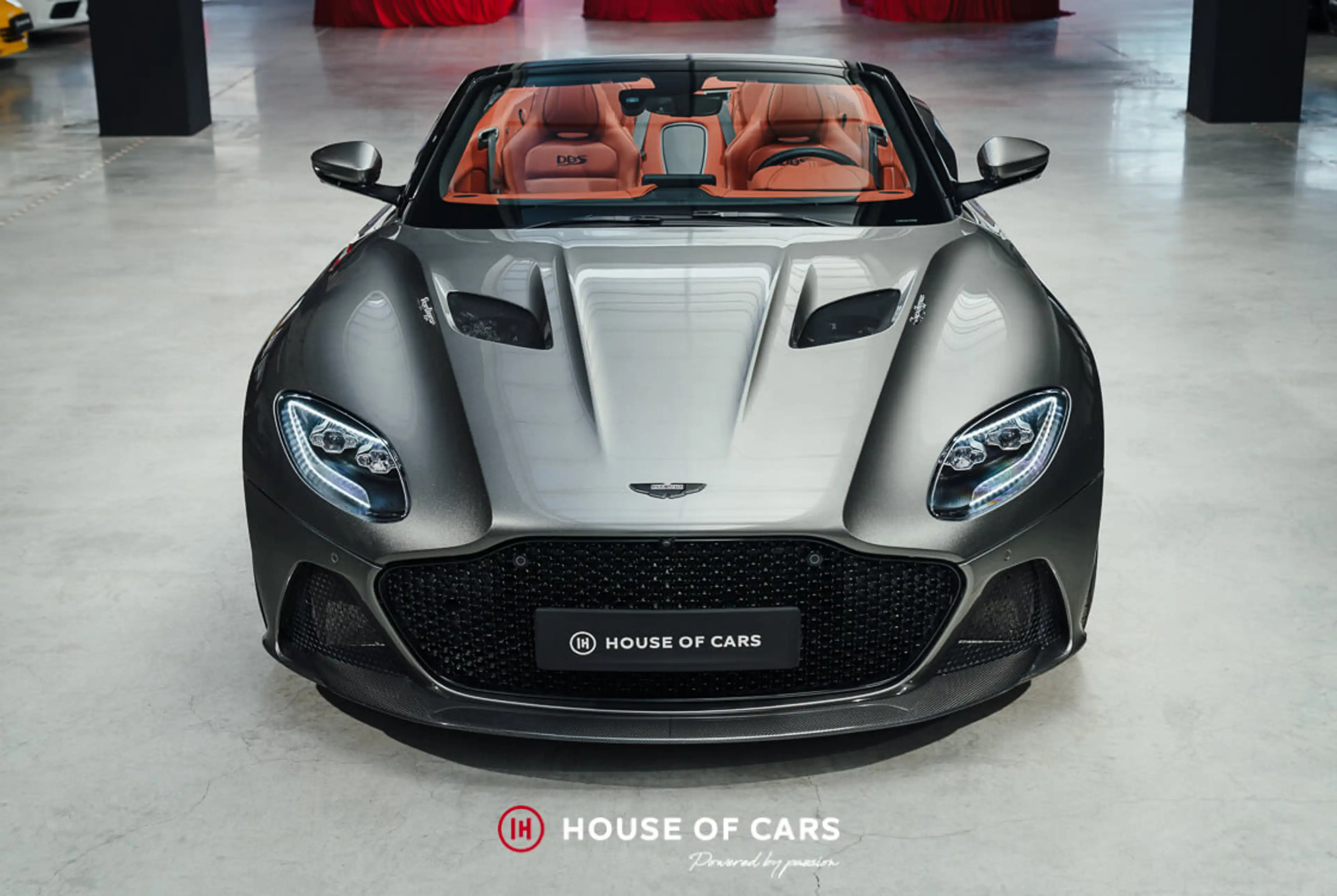Aston Martin DBS Superleggera Volante - Belgian - 1st owner / paint — photo 3