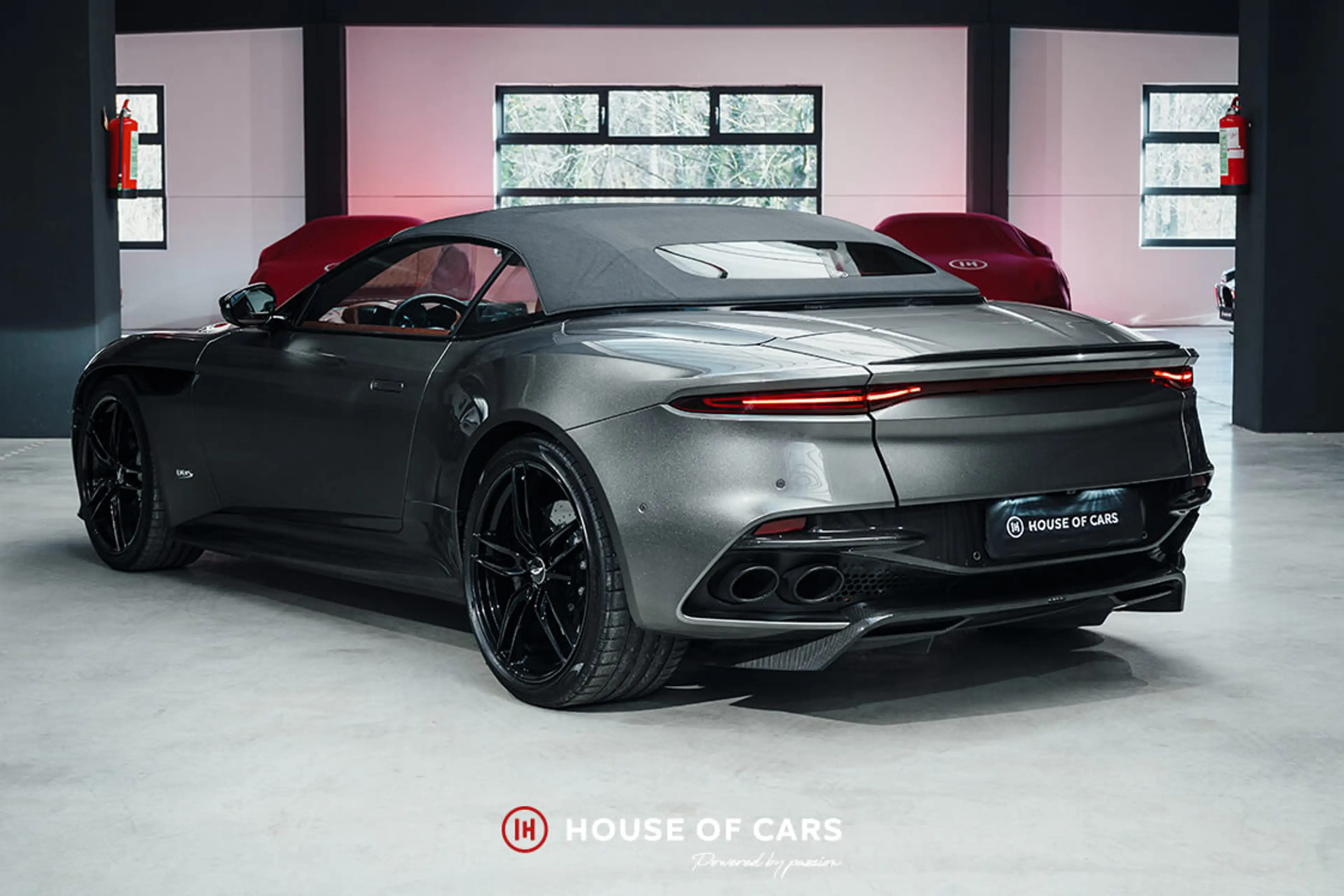 Aston Martin DBS Superleggera Volante - Belgian - 1st owner / paint — photo 9