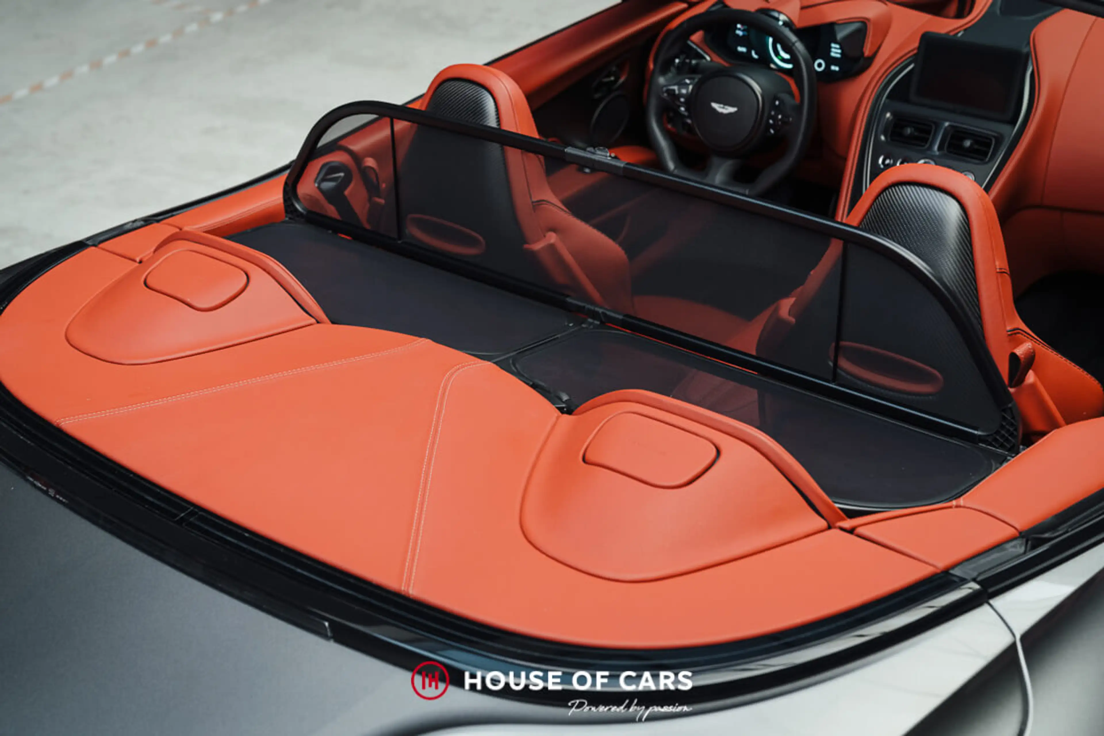 Aston Martin DBS Superleggera Volante - Belgian - 1st owner / paint — photo 14