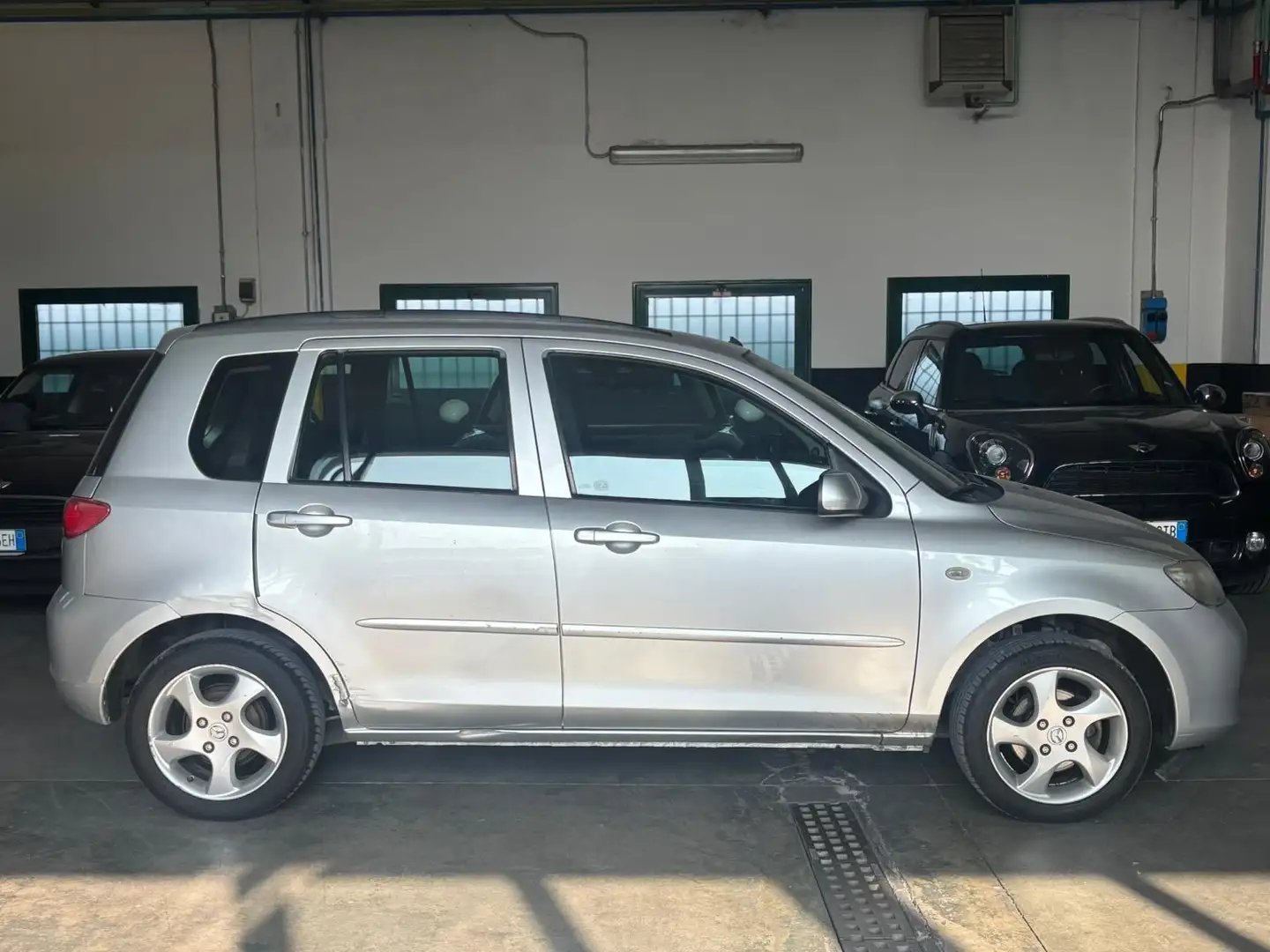 Mazda 2 2 I 2003 1.2 Cub 75cv Argento - 2