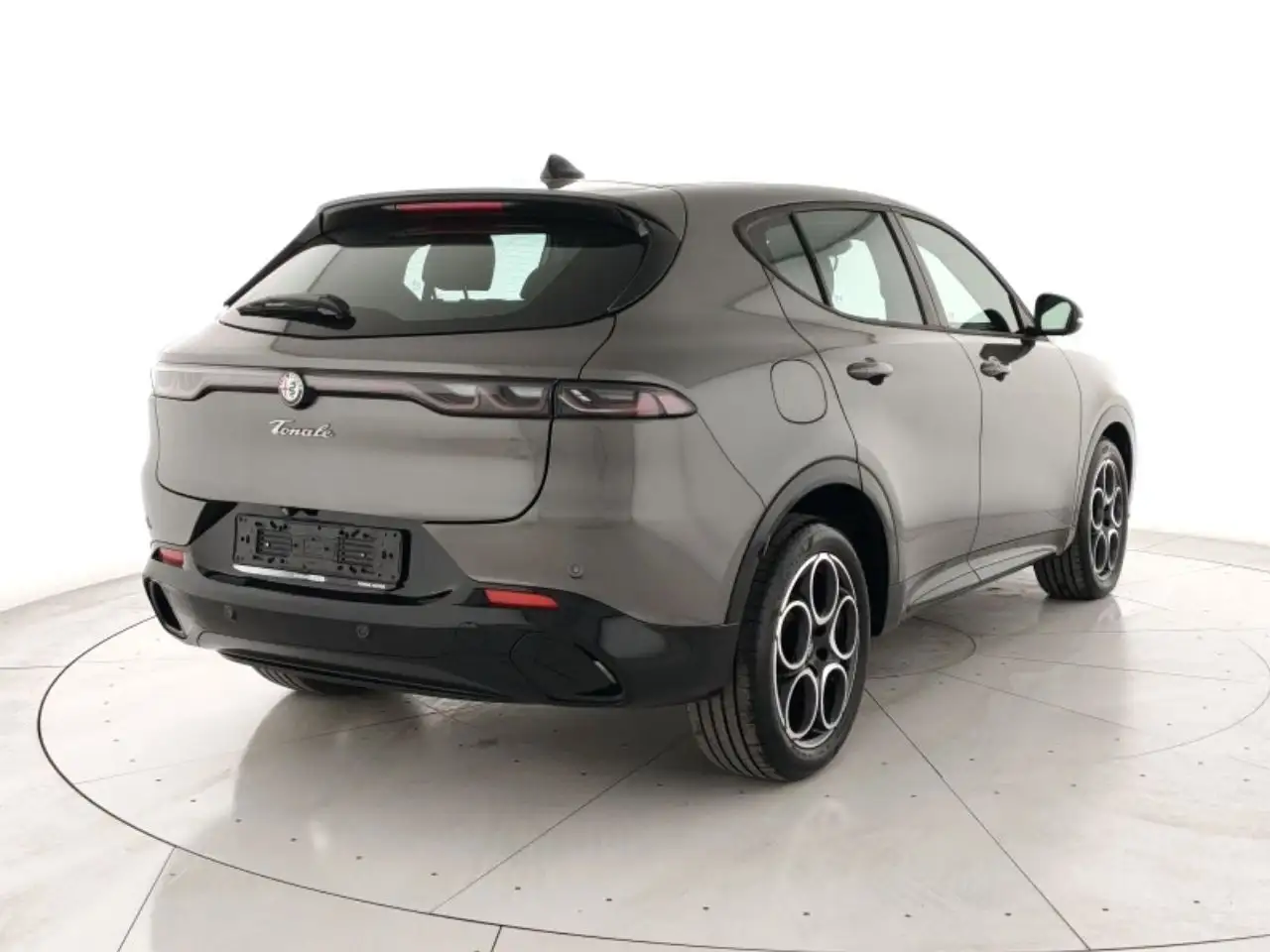Alfa Romeo Tonale 2024