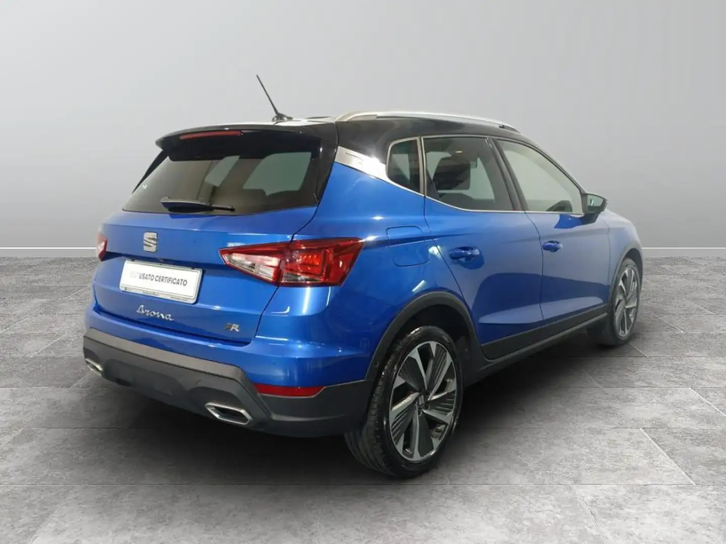 SEAT Arona 1.0 tgi FR 90cv Noir - 2