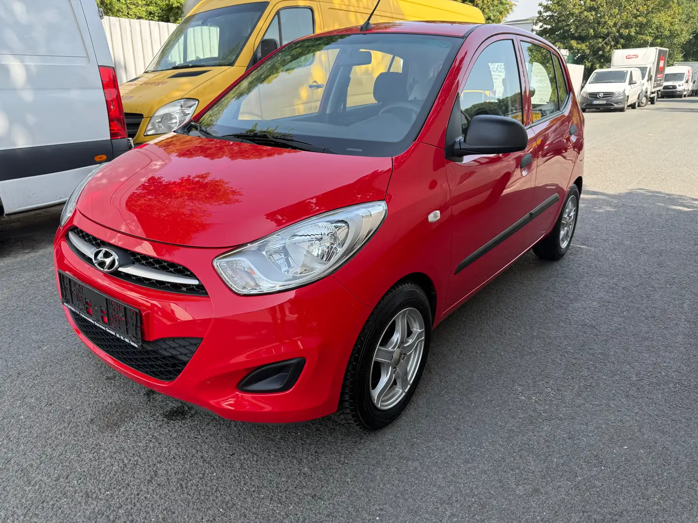 Hyundai i10 1.1 UEFA EURO 2012 Edition Rosso - 1